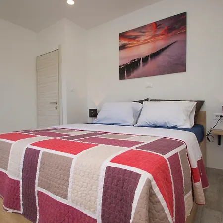 Apartment With Sea Views