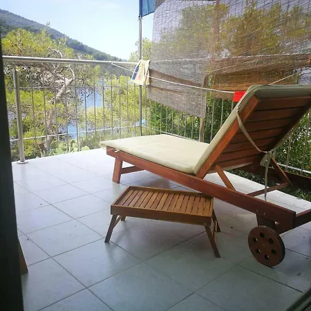 With Sea Views Apartament *