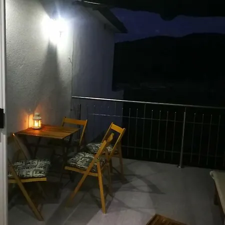 With Sea Views Apartament Vela Luka