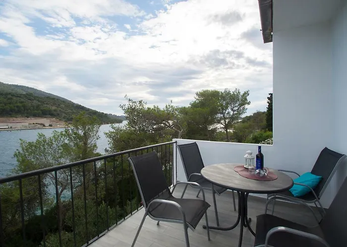 With Sea Views 公寓