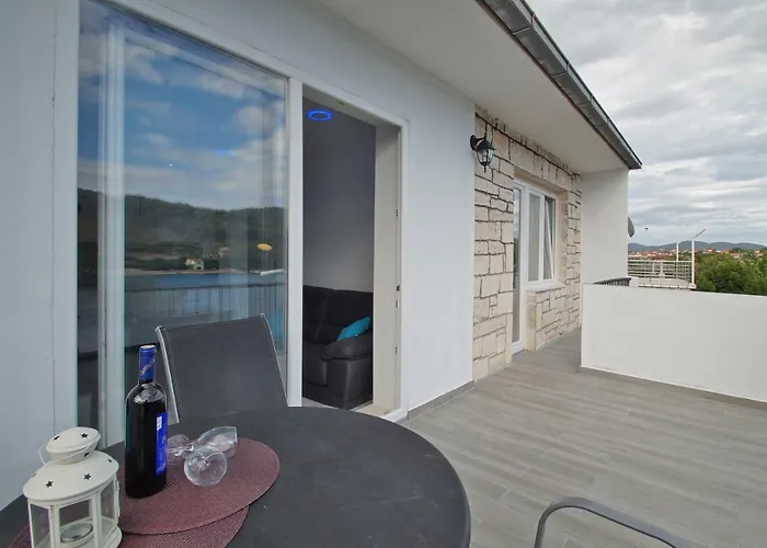 公寓 With Sea Views